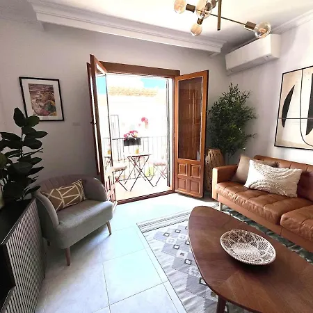 Casa Lou Andalusian House With Pool Near Burriana Nerja